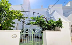 Corte Dioniso Eco Apartments & Suites